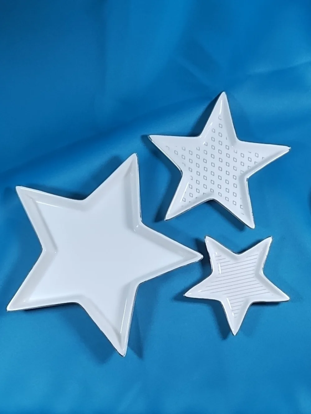 Macy's Set of 3 Ceramic Star Trinket Trays Strip Diamond Solid